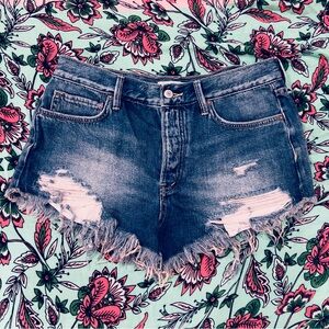 We The Free - Free People Blue Distressed Frayed Jean Shorts Size 27